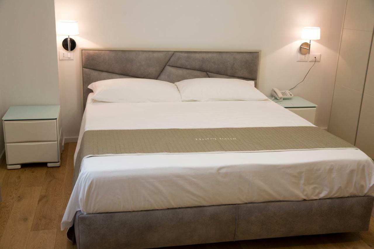 Boutique Hotel Enia Prato  Bagian luar foto
