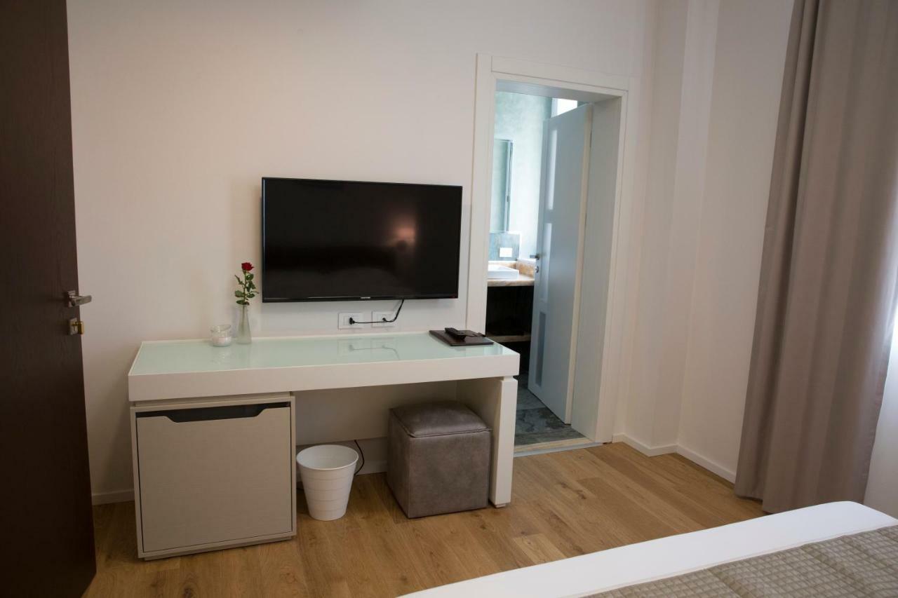 Boutique Hotel Enia Prato  Bagian luar foto