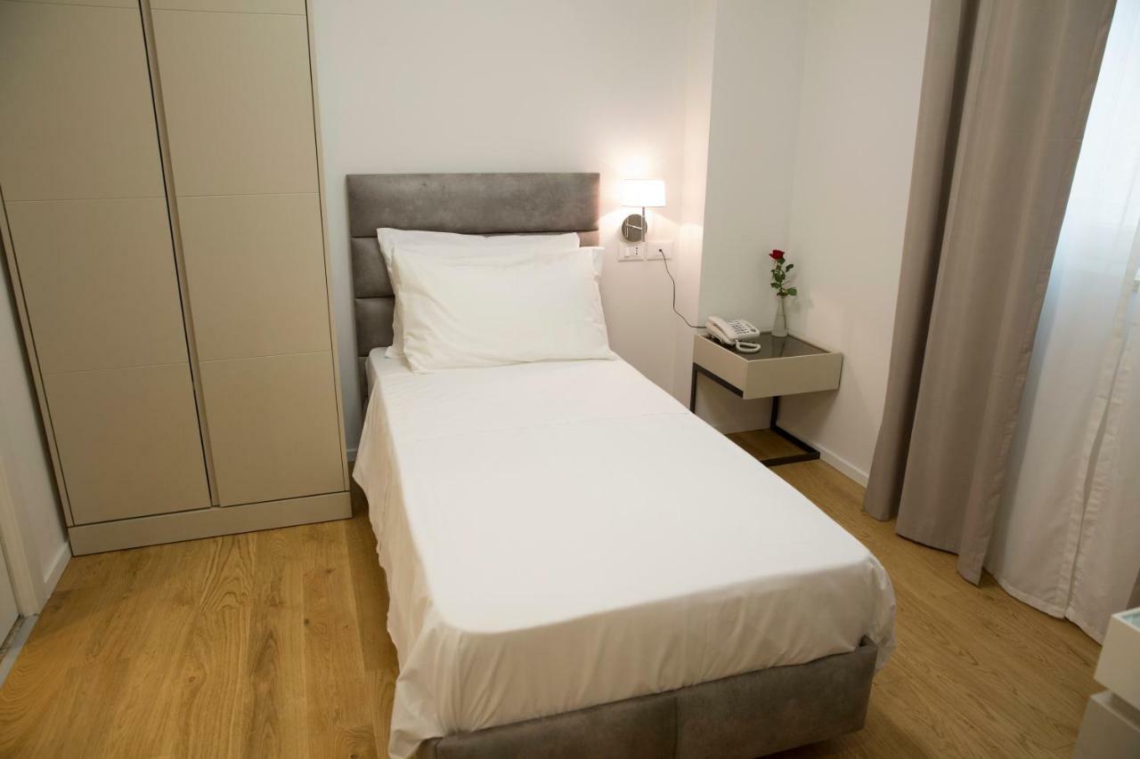 Boutique Hotel Enia Prato  Bagian luar foto