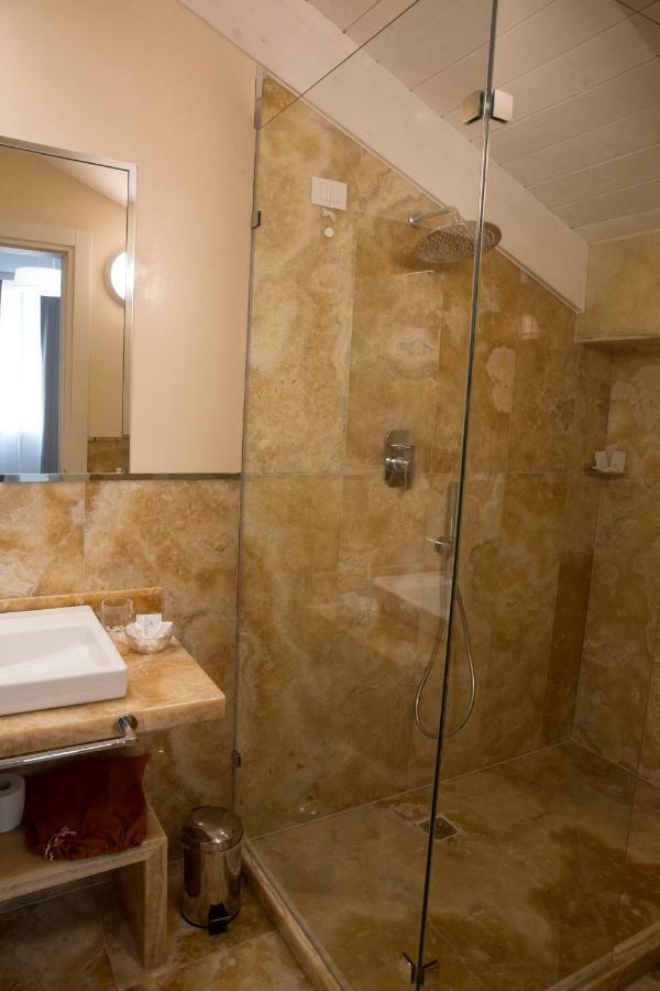 Boutique Hotel Enia Prato  Bagian luar foto