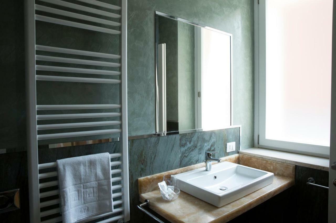 Boutique Hotel Enia Prato  Bagian luar foto
